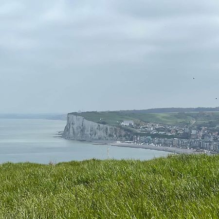 Caprices De Mer Appartement Avec Grand Balcon Et Vue A 300 M Plage, Apercu Mer, Lit Queen Size, Mers Les Bains Le Treport , Petit Dejeuner En Option, 2 Velos Fournis Экстерьер фото